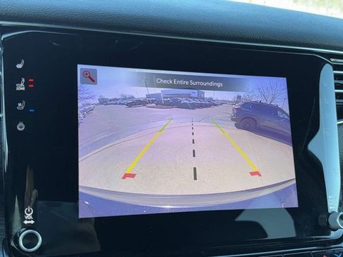 Used 2024 Jeep Wagoneer Series II w/ Flexible Seating Group image 43