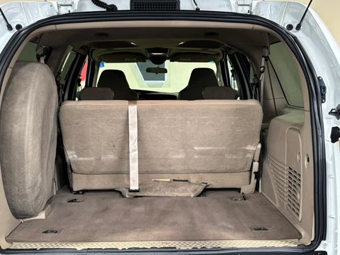 Used 2002 Ford Excursion XLT RWD image 8