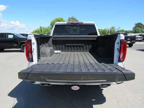Certified 2023 GMC Sierra 1500 Denali w/ Technology Package AWD/4WD image 34