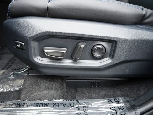 New 2026 Toyota Tundra Platinum AWD/4WD image 11
