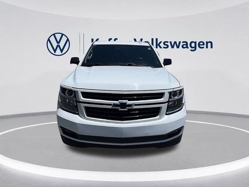 Used 2020 Chevrolet Suburban Premier AWD/4WD image 8