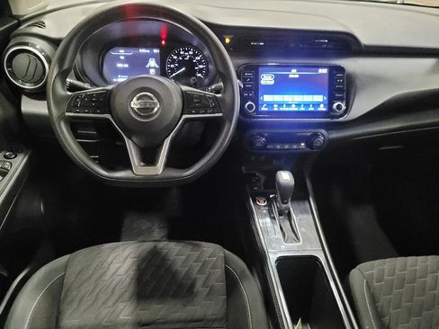 Used 2021 Nissan Kicks SV FWD image 22