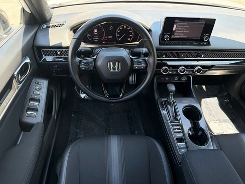 Used 2024 Honda Civic Sport image 17