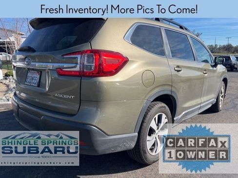 Used 2023 Subaru Ascent Premium w/ Convenience Package image 4
