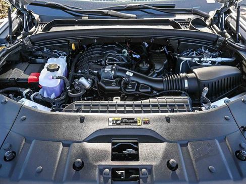 New 2025 Jeep Grand Cherokee Laredo image 36