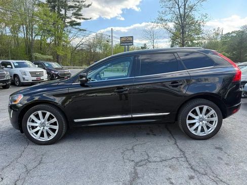 Used 2017 Volvo XC60 T6 Inscription w/ Advanced Package AWD/4WD image 5