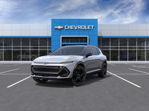 New 2026 Chevrolet Equinox EV RS w/ Convenience Package II FWD image 35