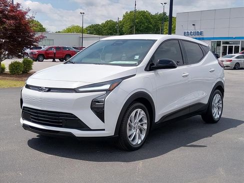 New 2027 Chevrolet Bolt LT FWD image 6