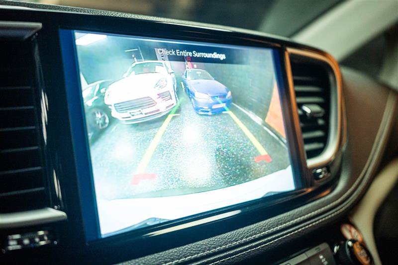 Used 2024 Chrysler Pacifica Limited FWD image 20