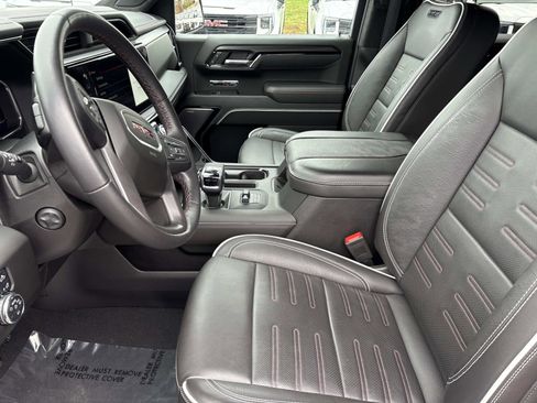 Certified 2024 GMC Sierra 1500 AT4X w/ AT4X AEV Edition image 17