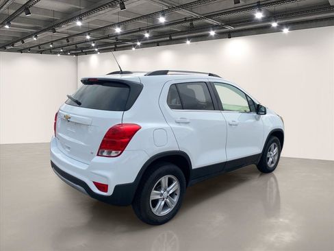 Used 2019 Chevrolet Trax LT AWD/4WD image 7