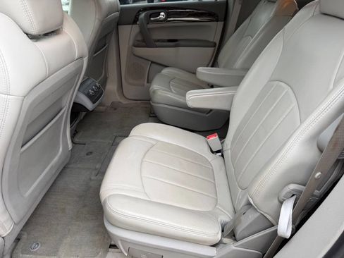 Used 2013 Buick Enclave Leather w/ Trailering Provision Package image 16