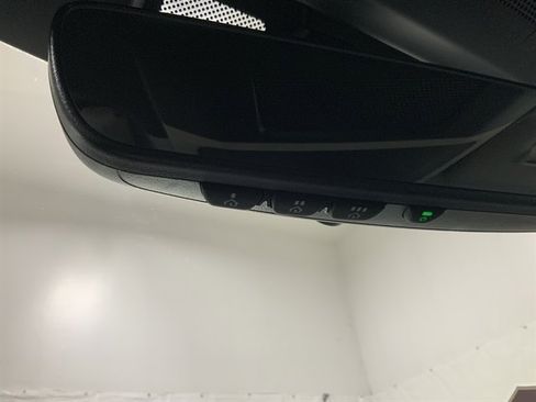 Used 2023 Subaru Outback Limited image 42