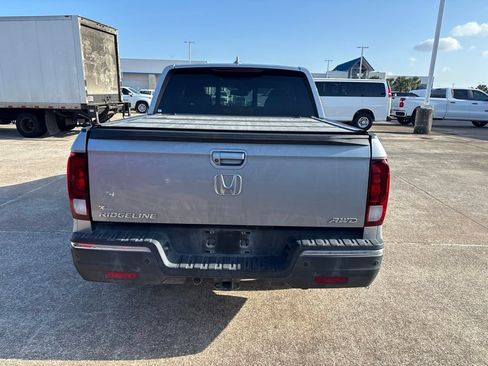 Used 2020 Honda Ridgeline RTL-E image 6