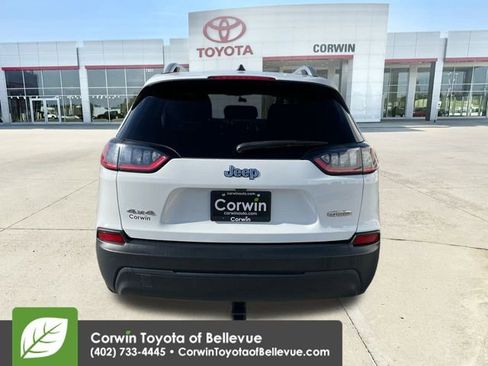 Used 2019 Jeep Cherokee Latitude w/ Popular Appearance Group image 7