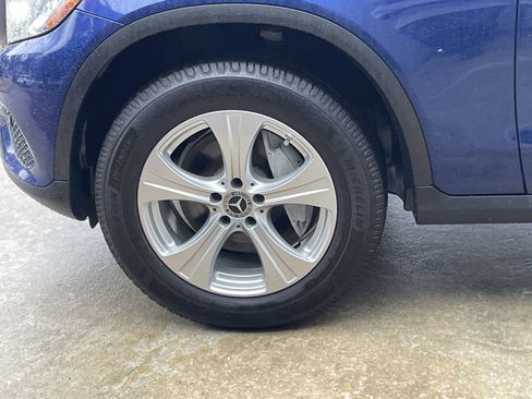 Used 2018 Mercedes-Benz GLC 300 image 17