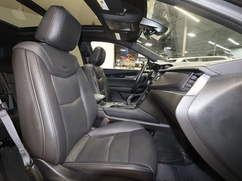 Certified 2025 Cadillac XT5 Premium Luxury image 27