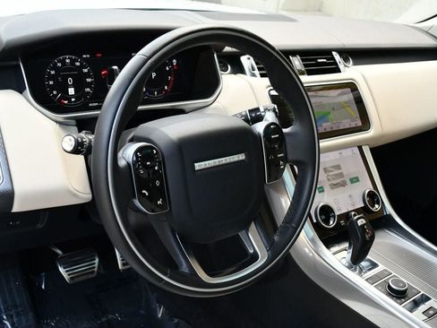 Used 2018 Land Rover Range Rover Sport Supercharged AWD/4WD image 13