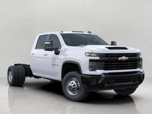 Used 2026 Chevrolet Silverado 3500 W/T RWD image 1
