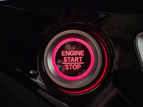 Used 2022 Honda Pilot Touring image 40