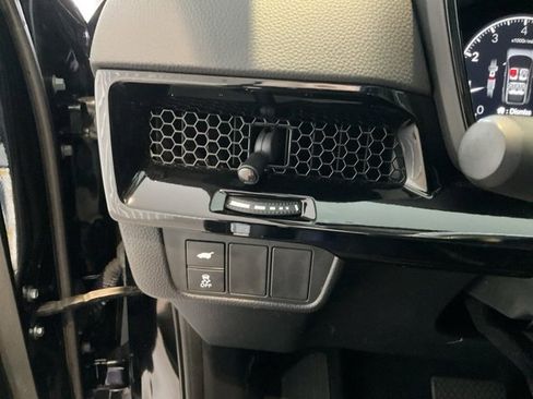 Certified 2024 Honda CR-V EX-L image 9