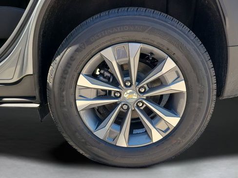 New 2026 Chevrolet Equinox LT image 7