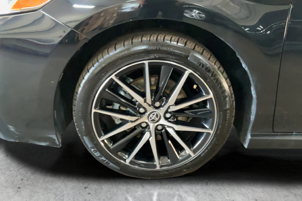 Used 2024 Toyota Camry SE FWD image 23