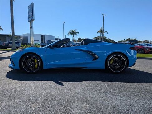 Used 2022 Chevrolet Corvette Stingray Premium Conv w/ Z51 Performance Package image 7