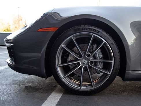 Certified 2024 Porsche 911 Carrera RWD image 11