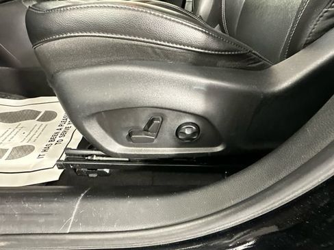 Used 2021 Jeep Compass Latitude w/ Sun and Sound Group AWD/4WD image 7