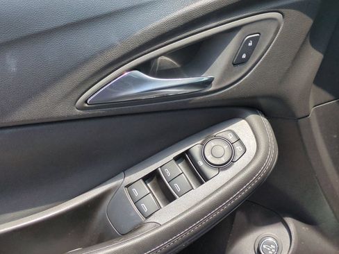 Certified 2023 Buick Encore GX Select FWD image 21