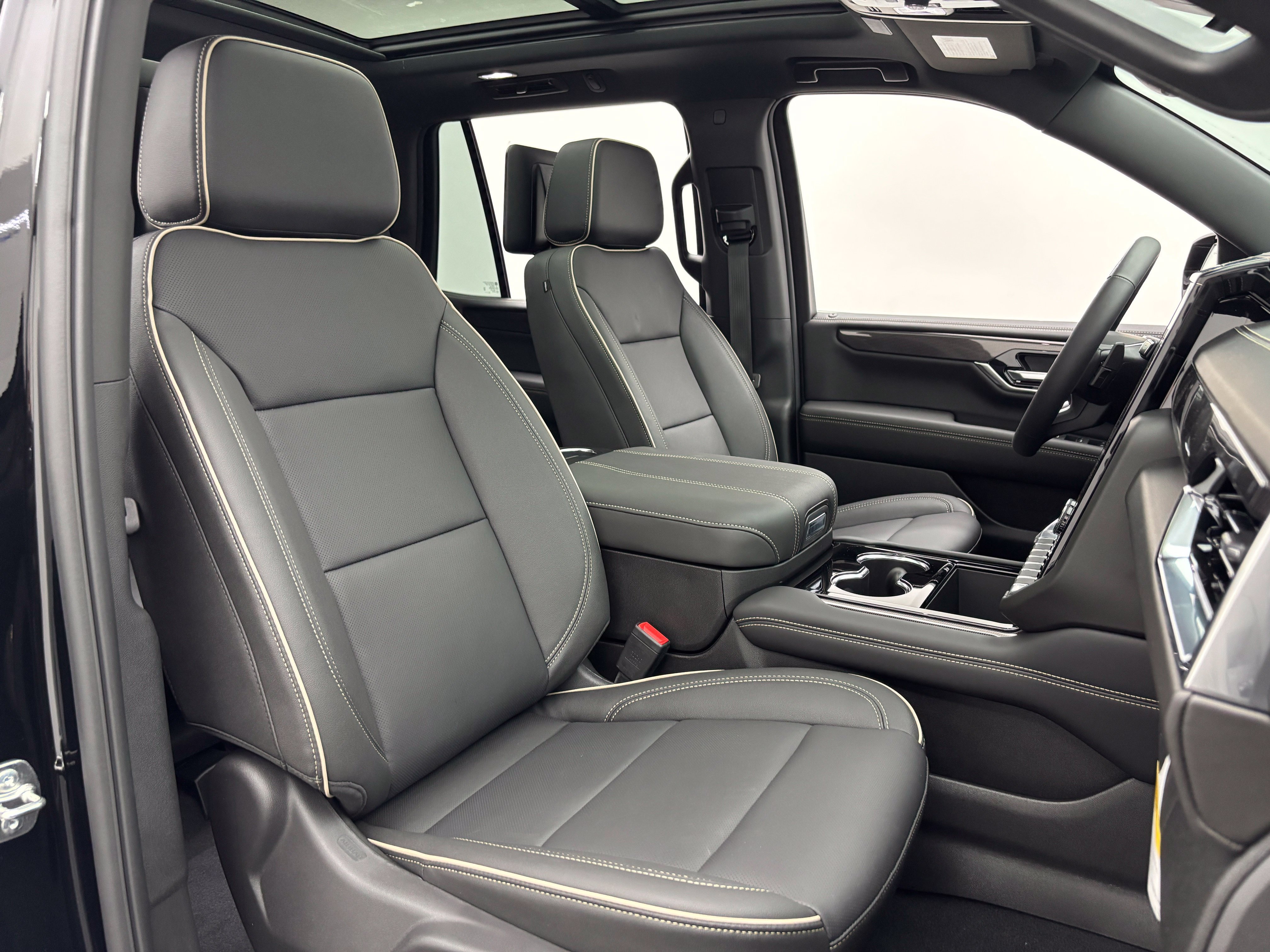 New 2026 GMC Yukon Elevation w/ Elevation Premium Package AWD/4WD image 41
