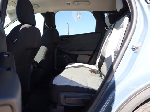 Used 2024 Ford Escape Active image 10