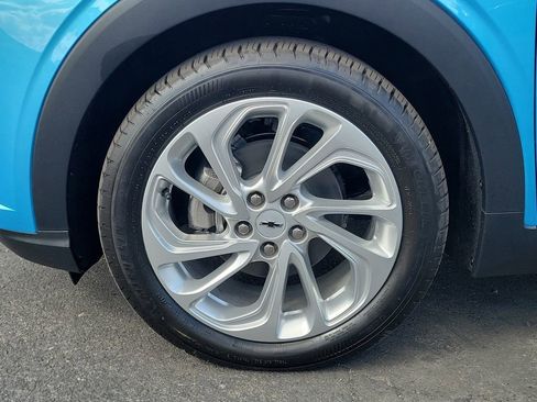New 2027 Chevrolet Bolt LT FWD image 22