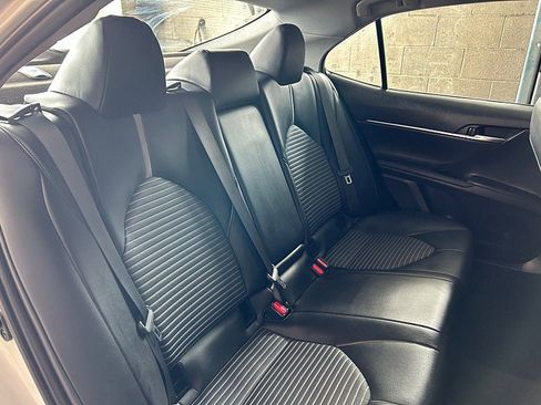 Used 2023 Toyota Camry SE FWD image 29