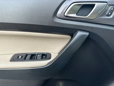 Used 2021 Ford Ranger Lariat w/ Technology Package image 11