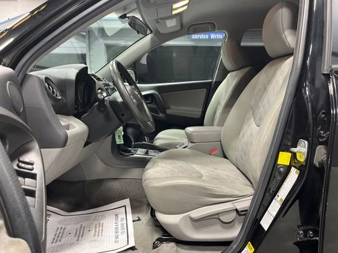 Used 2012 Toyota RAV4 4WD w/ Value Pkg image 13
