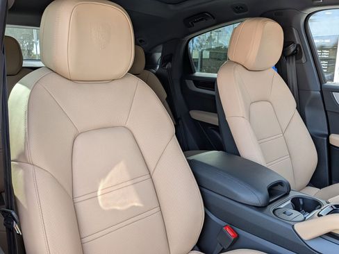 New 2026 Porsche Cayenne Coupe image 26