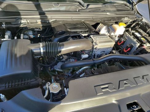 Used 2022 RAM 1500 Limited image 13