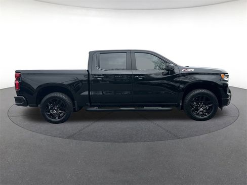 Used 2024 Chevrolet Silverado 1500 RST w/ Z71 Off-Road Package image 6