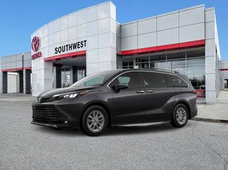 New 2025 Toyota Sienna XLE video 2