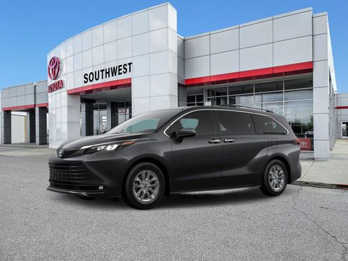 New 2025 Toyota Sienna XLE image 2