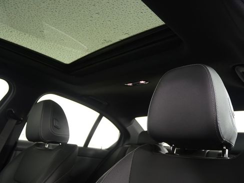 Certified 2025 BMW 330i Sedan image 11