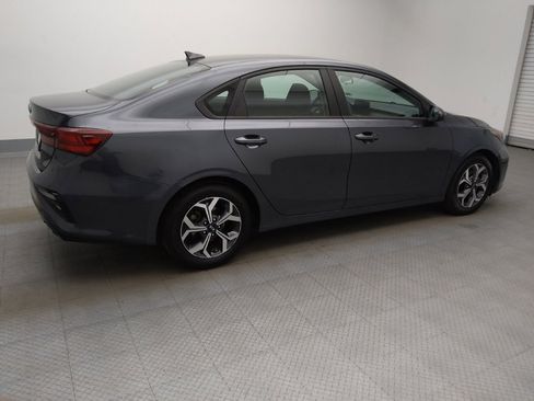 Used 2021 Kia Forte LXS FWD image 10