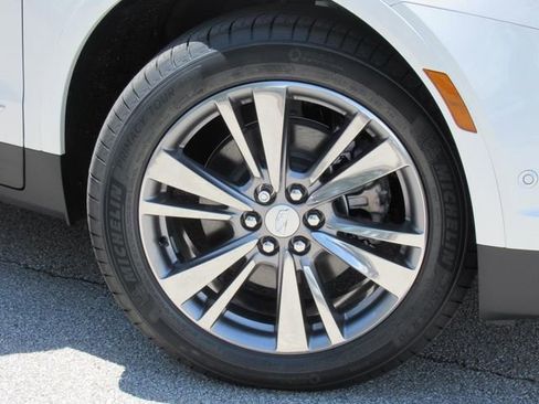 New 2025 Cadillac XT5 Premium Luxury w/ Technology Package image 7