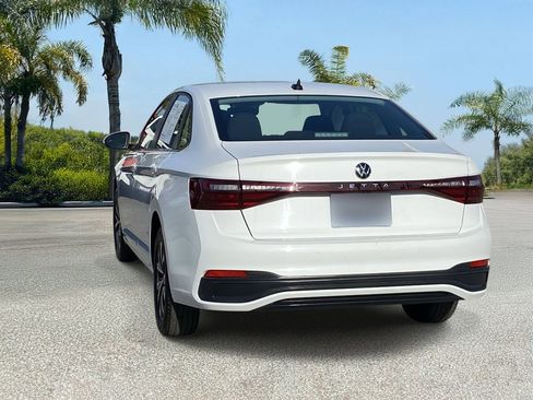 Used 2025 Volkswagen Jetta S FWD image 4