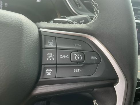 New 2025 Jeep Grand Cherokee Laredo X w/ Luxury Tech Group I image 23