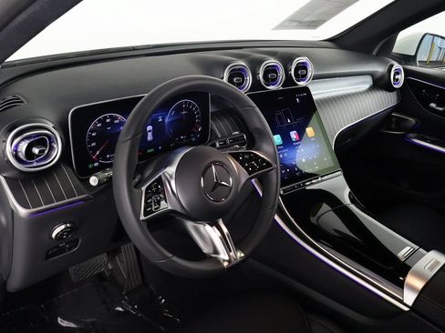 Certified 2025 Mercedes-Benz GLC 350e 4MATIC image 7