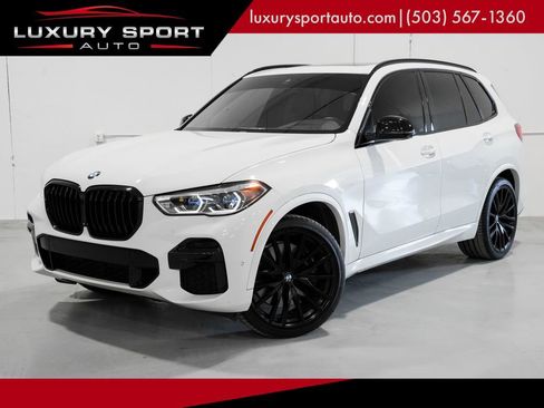 Used 2022 BMW X5 M50i w/ Executive Package image 1