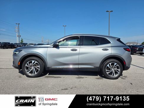 Used 2023 Buick Envision Essence AWD/4WD image 4